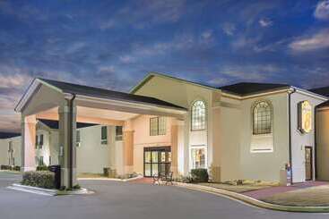 مُتل Namaste Inn & Suites Dawsonville