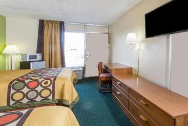 모텔 Super 8 By Wyndham Tifton