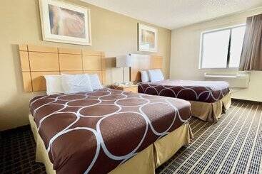 مُتل The Quincy Inn & Suites
