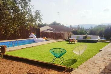 Charming Villa In El Vendrell + Pool - El Vendrell