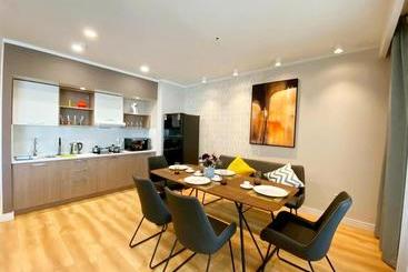 Naran Residence Lifestyle Serviced Apartment