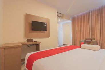 پانسیون Reddoorz Syariah @ Villa Grand Mutiara Tasikmalaya