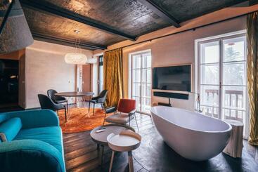 Ultra Premium Apartments