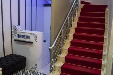 تختخواب و صبحانه Comfort Hotel Van