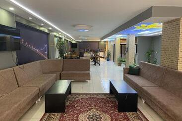 تختخواب و صبحانه Comfort Hotel Van