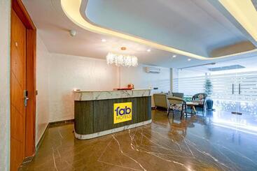 Fabhotel Soft Petals