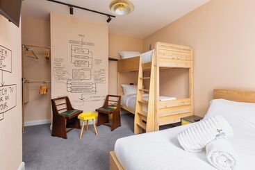 هتل Art B&b