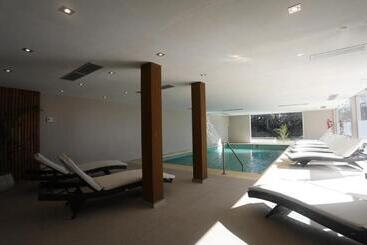 هتل Howard Johnson Plaza & Convention Center Spa La Plata