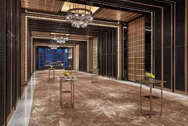 هتل The Ritzcarlton, Nanjing