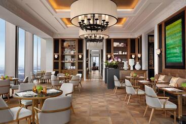 هتل The Ritzcarlton, Nanjing