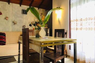 پانسیون Villa Jasmine Hikkaduwa