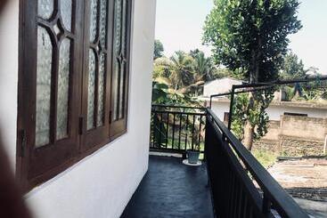 پانسیون Villa Jasmine Hikkaduwa