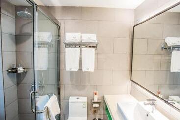 Gem Hotel Anqing Qianshan County Fortune Plaza