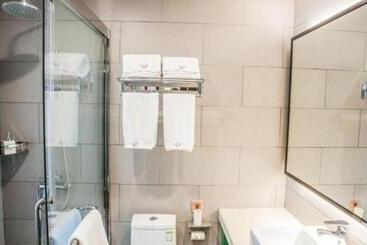 Gem Hotel Anqing Qianshan County Fortune Plaza
