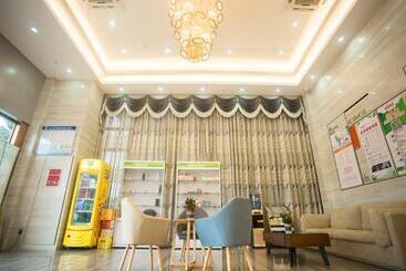 هتل Greentree Inn Zhoushan Baiquan Colorful Plaza Express