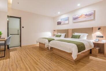 هتل Greentree Inn Hefei Binhu Shijicheng Hospital
