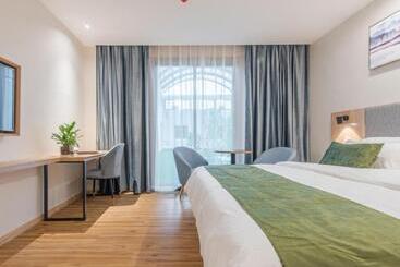 هتل Greentree Inn Hefei Binhu Shijicheng Hospital