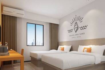 هتل Greentree Inn Wuxi Huishan District Yangshan Town Jiayang Life Plaza Business