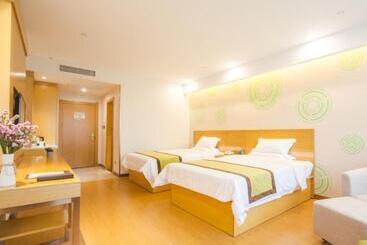 هتل Greentree Inn Wuxi Huishan District Yangshan Town Jiayang Life Plaza Business