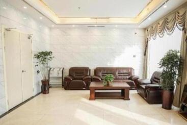 هتل Greentree Inn Shangqiu Ningling County Bus Station