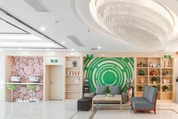 هتل Greentree Inn Wuhu Eshan Road University City