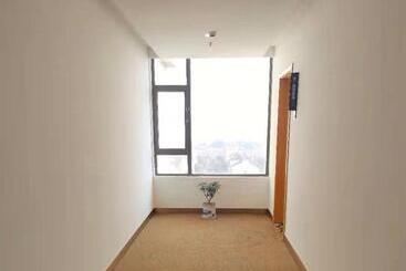 هتل Greentree Inn Wuxi Huishan District Yangshan Town Jiayang Life Plaza Business