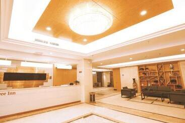 هتل Greentree Inn Huaqingchi Subway Station