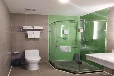 هتل Greentree Inn Huaqingchi Subway Station