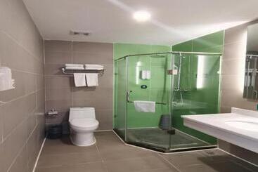 هتل Greentree Inn Huaqingchi Subway Station