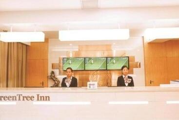 هتل Greentree Inn Huaqingchi Subway Station