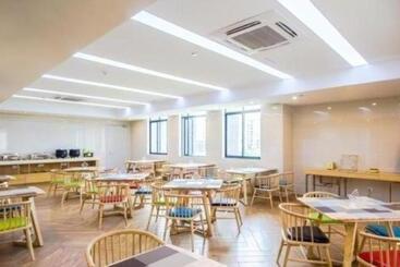 هتل Greentree inn Jiaxing Qixing Town Goverment