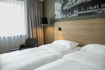 Park Inn By Radisson Vilnius Airport Hotel & Conference Centre