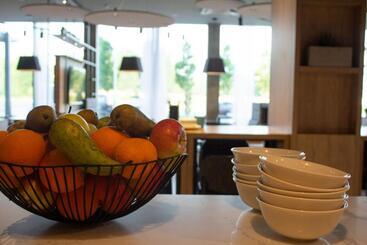 Park Inn By Radisson Vilnius Airport Hotel & Conference Centre