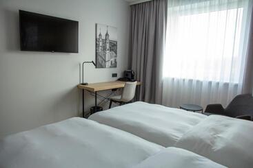 Park Inn By Radisson Vilnius Airport Hotel & Conference Centre