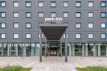 Park Inn By Radisson Vilnius Airport Hotel & Conference Centre