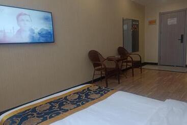 هتل Shell Taiyuan City Shanxida Hospital Xiaoma Garden