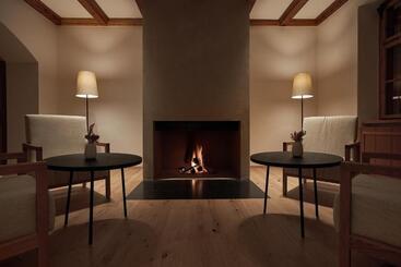هتل Forestis Dolomites