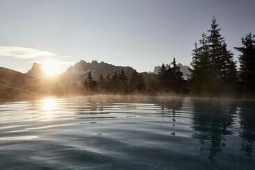 هتل Forestis Dolomites