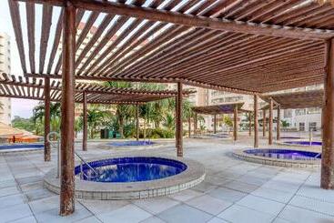 هتل Wyndham Olimpia Royal S