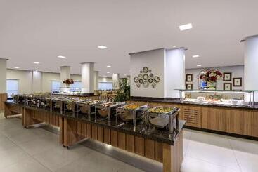 هتل Wyndham Olimpia Royal S