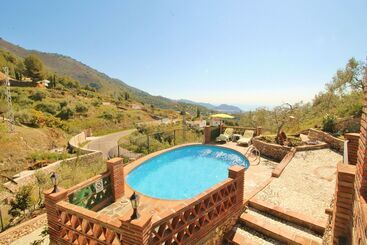 1066 Villa Laero