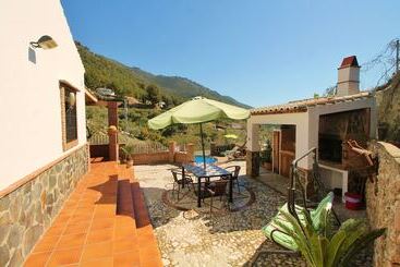 1066 Villa Laero