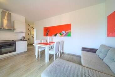 Apartments Mali Nono