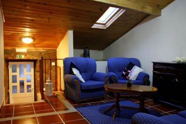 بيت ريفى Casa Do Outeirinho