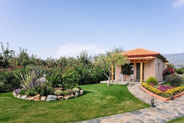 Elite Cottages Adults Only