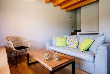 Elite Cottages   Adults Only
