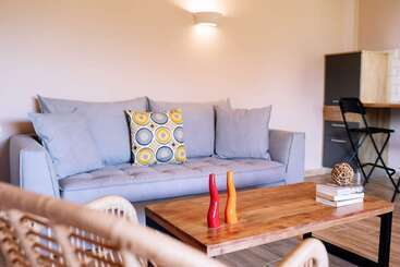 Elite Cottages   Adults Only