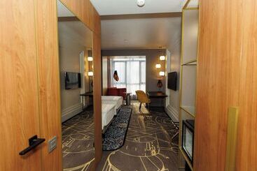 هتل Mercure Blagoveshchensk