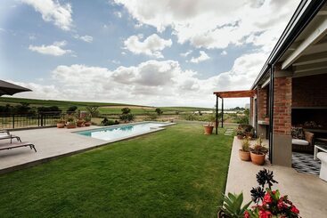 پانسیون Vineyard Views Country House