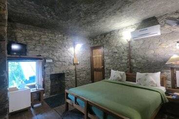 Aamod Monolith Resort Bhimtal